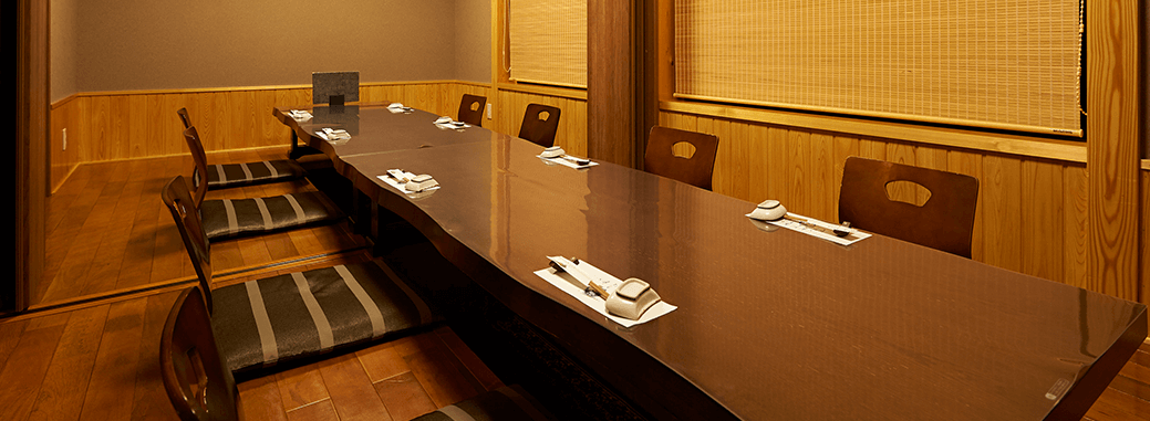 完全個室の掘りごたつ席